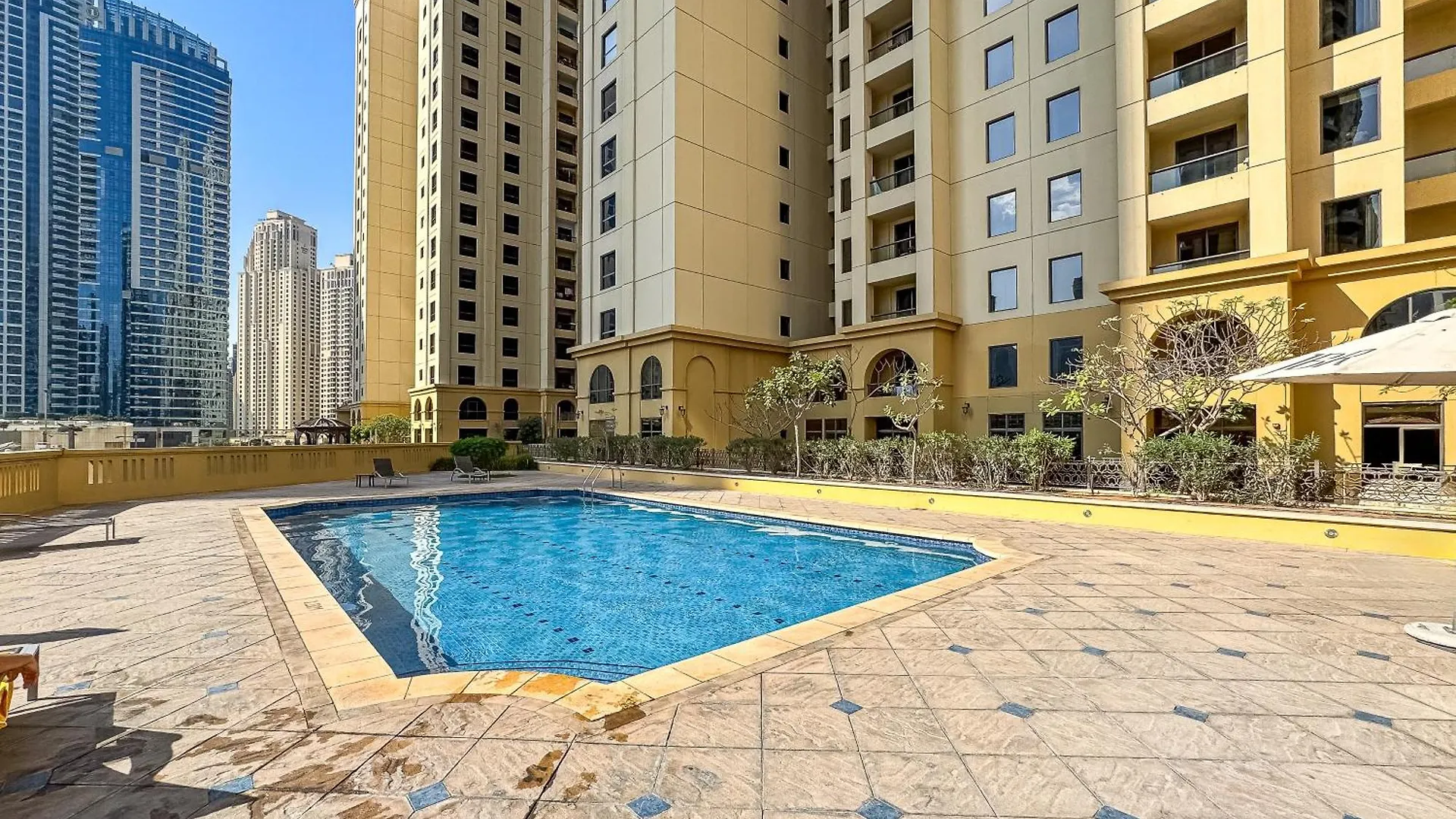 Savis Home Oceanfront Serenity And Marina Views Dubai United Arab Emirates