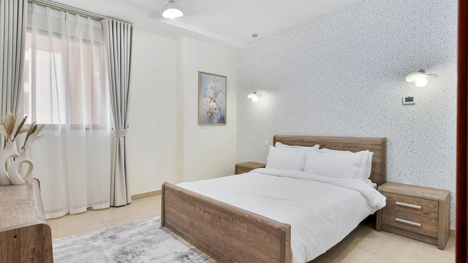 Savis Home Oceanfront Serenity And Marina Views Dubai