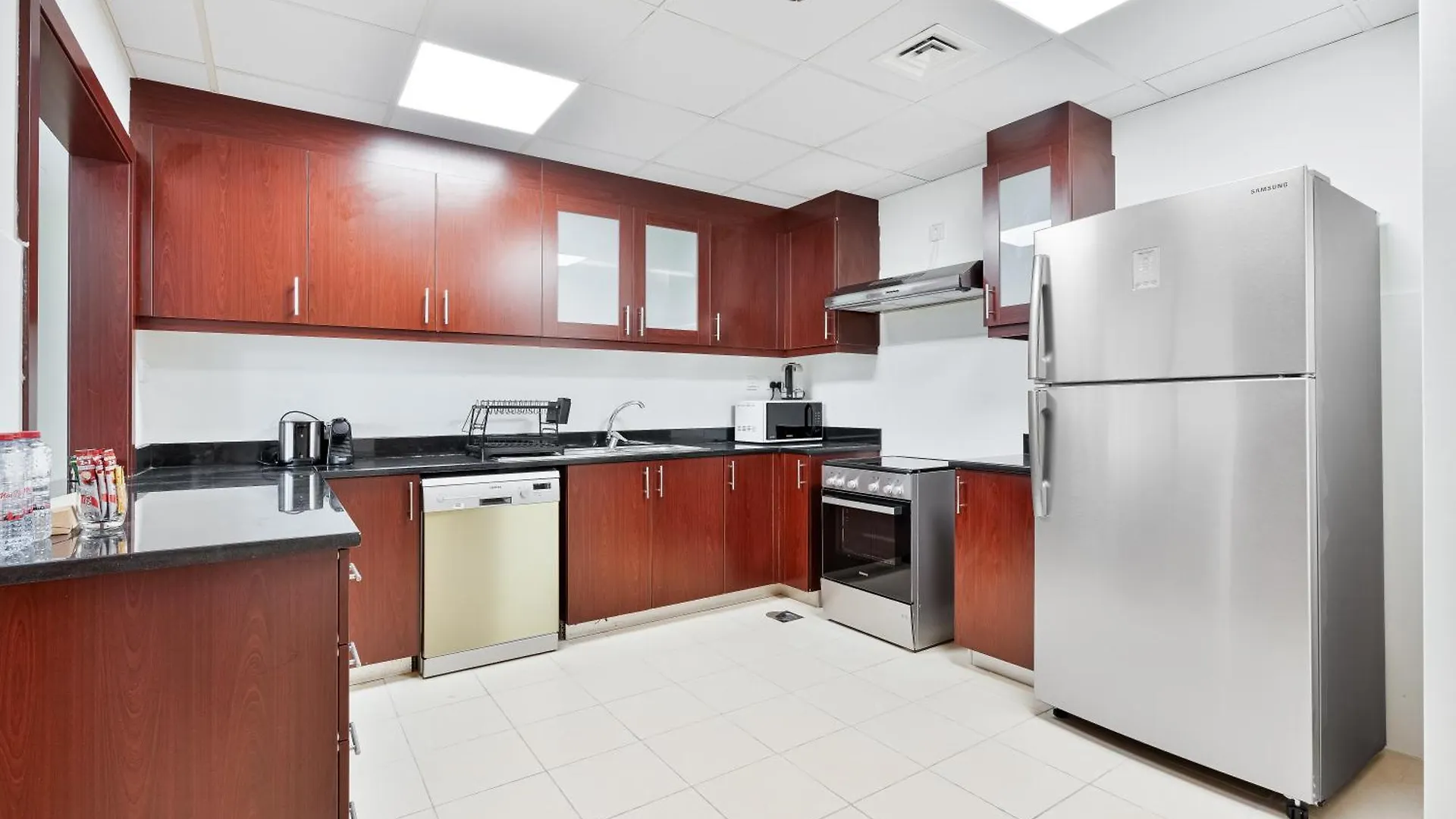 Savis Home Oceanfront Serenity And Marina Views Dubai 0*,